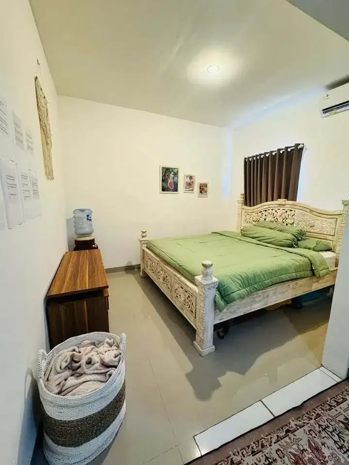 Rumah 2 Lantai Siap Huni Terawat di Dalung Kuta Utara Badung - Image 6 of 8