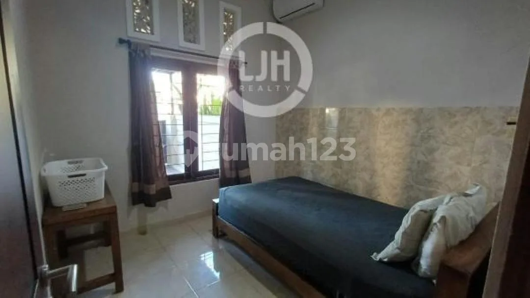 House For Lease In Kerobokan, Close To Petitenget, Batu Belig & Teuku Umar Barat - Image 3 of 4