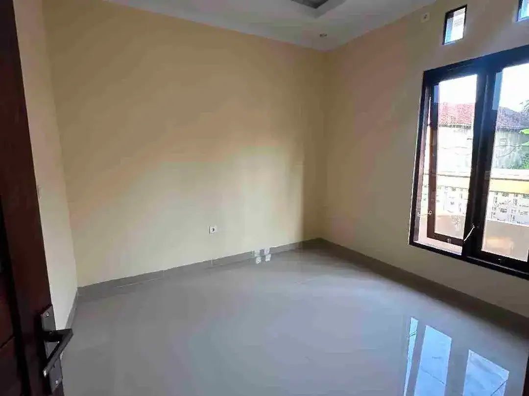 RUMAH BARU MINIMALIS LANTAI I DI ANGGUNGAN DEKAT PUSPEM DAN DEKAT RS MANGUSADA BADUNG - Image 6 of 10