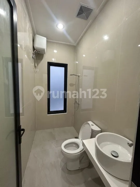 Rumah Nyaman Modern di Ciung Wanara Renon - Image 4 of 4