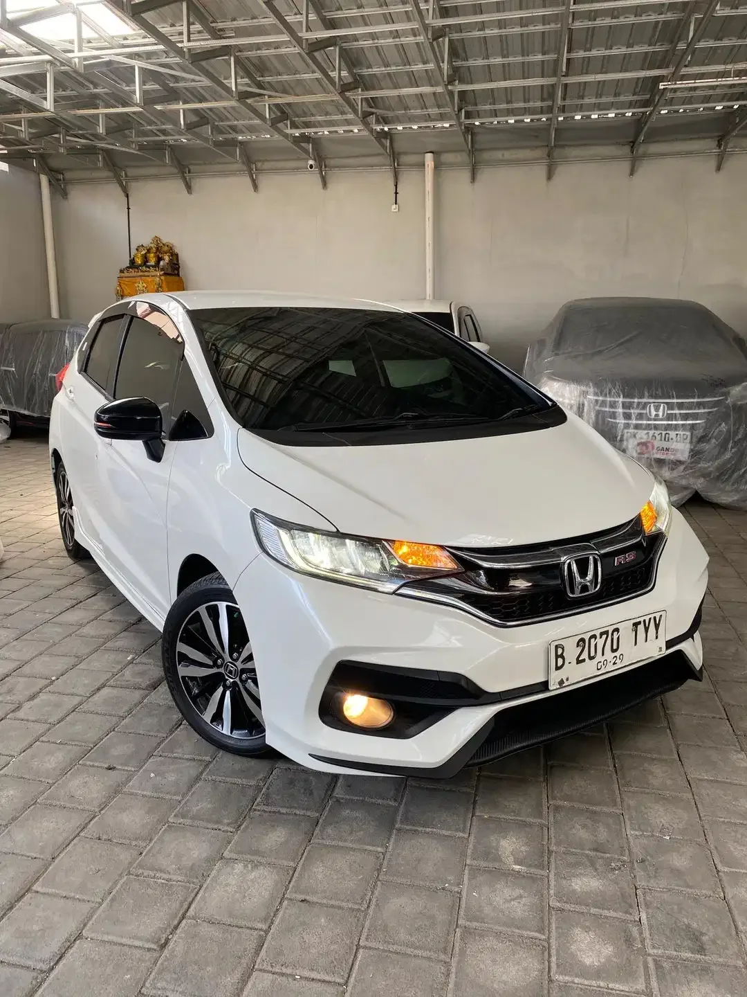 Honda Jazz RS Matic 1.5 GK5 3019 - Image 2 of 10
