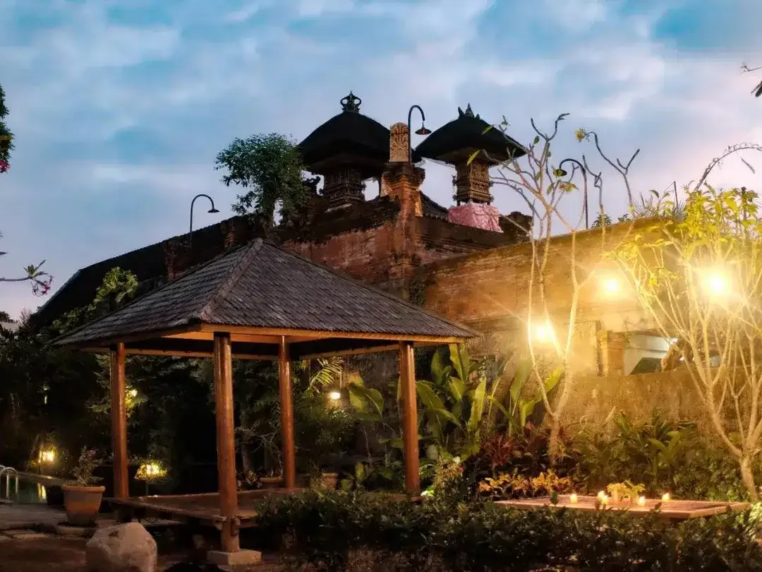 Villa Freehold in Strategy Location in Heart Seminyak - Image 10 of 10