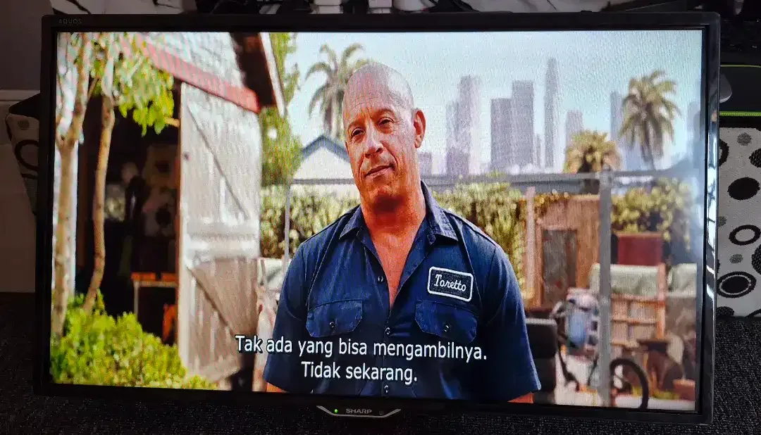 Tv sharp 24 in ori - Image 1 of 3