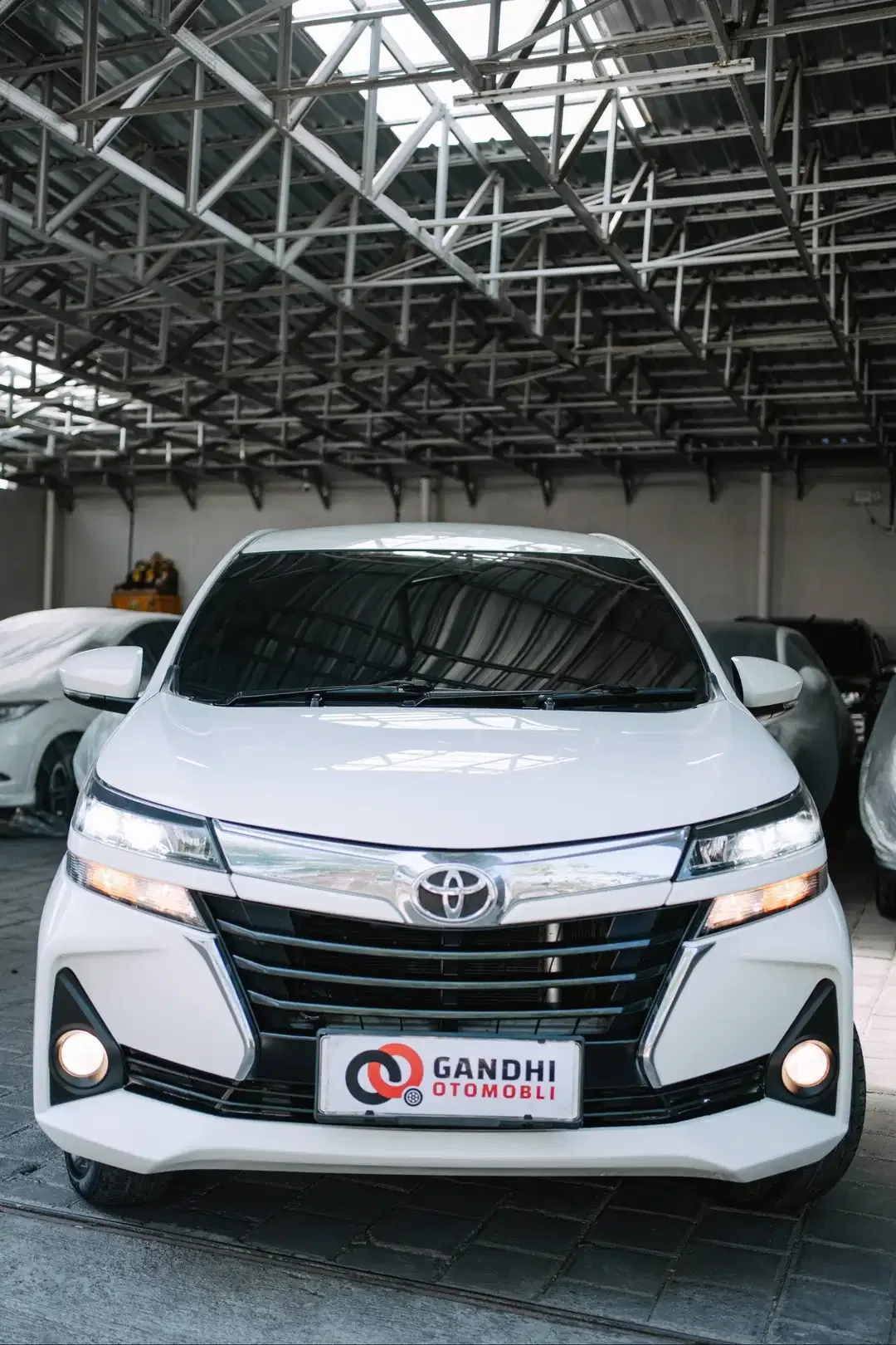 TOYOTA AVANZA G 1.3 AT 2020 MATIC - Image 3 of 10