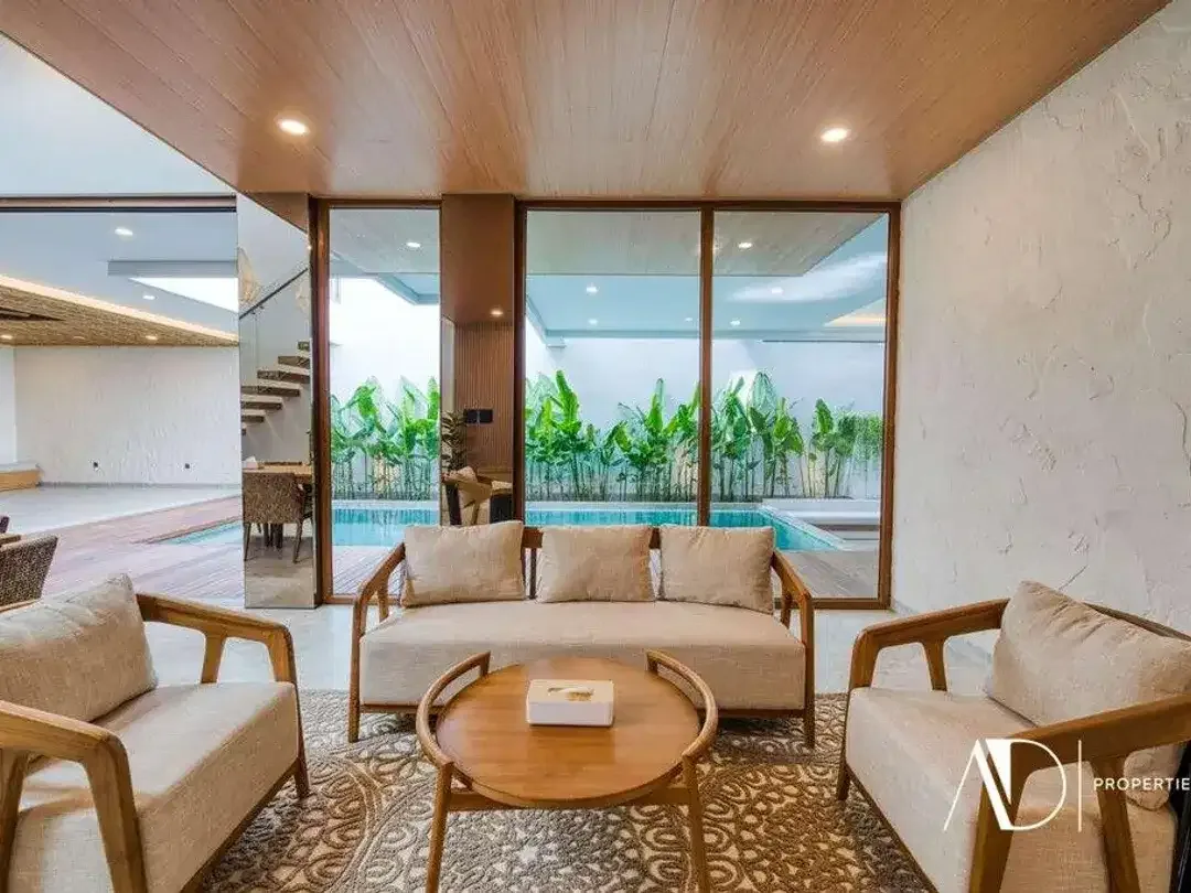 FREEHOLD | MODERN 4-BEDROOM VILLA IN PRIME BERAWA, CANGGU - Image 7 of 10