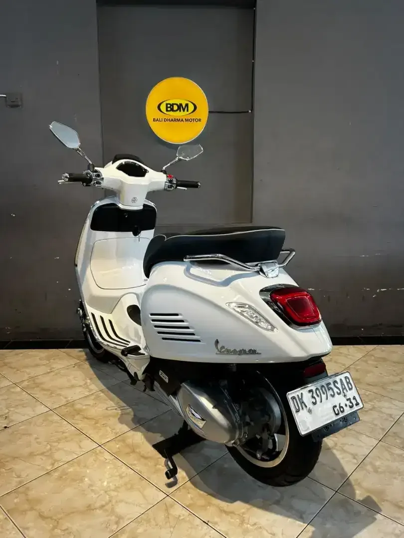 DP 6 JT/ BUNGA MENURUN 2% / PIAGGIO VESPA SPRINT NEW TAHUN 2026 - Image 1 of 7