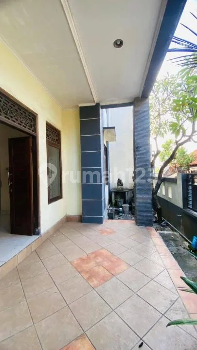Rumah dengan 5 Kamar Terenovasi di Teuku Umar Barat, Bali - Image 4 of 4