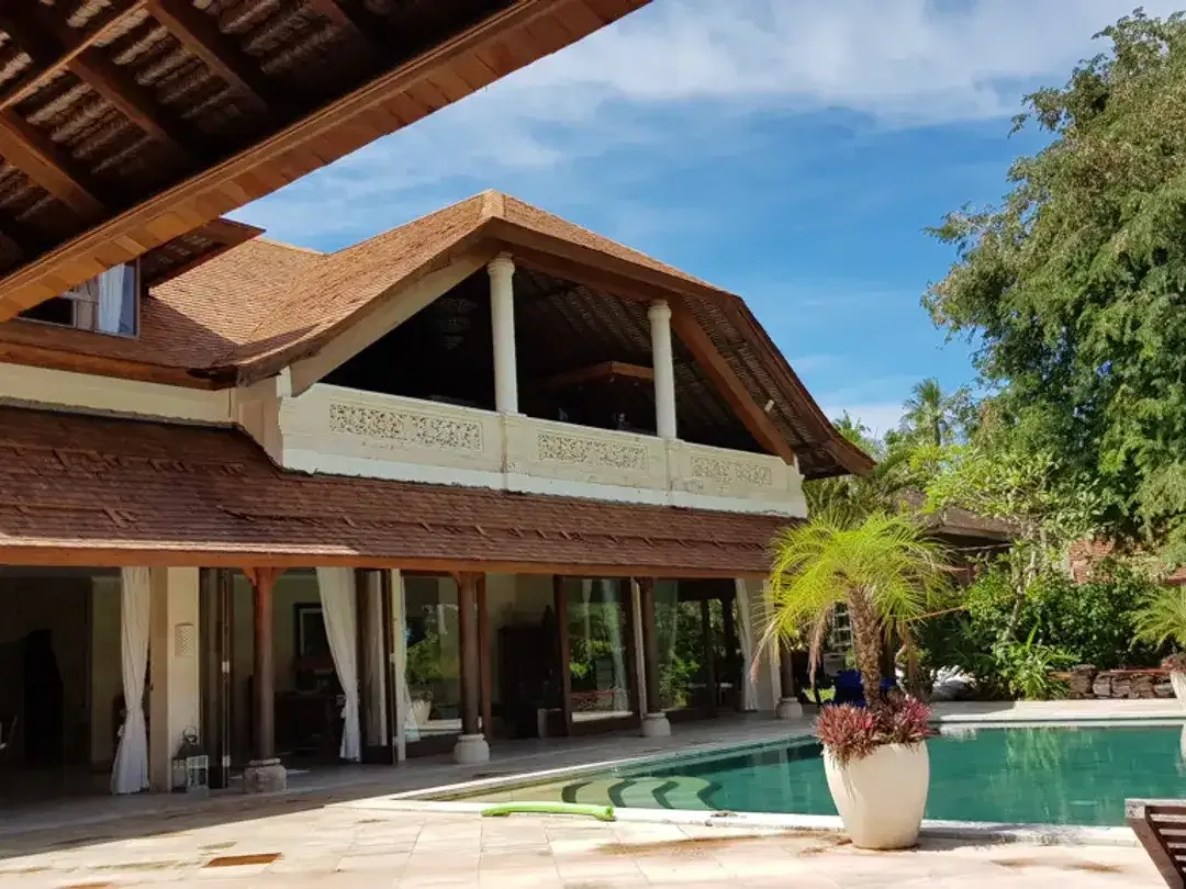 Leasehold - A Tranquil 4-Bedroom Sanctuary with Stunning Sunset Views - Image 2 of 10
