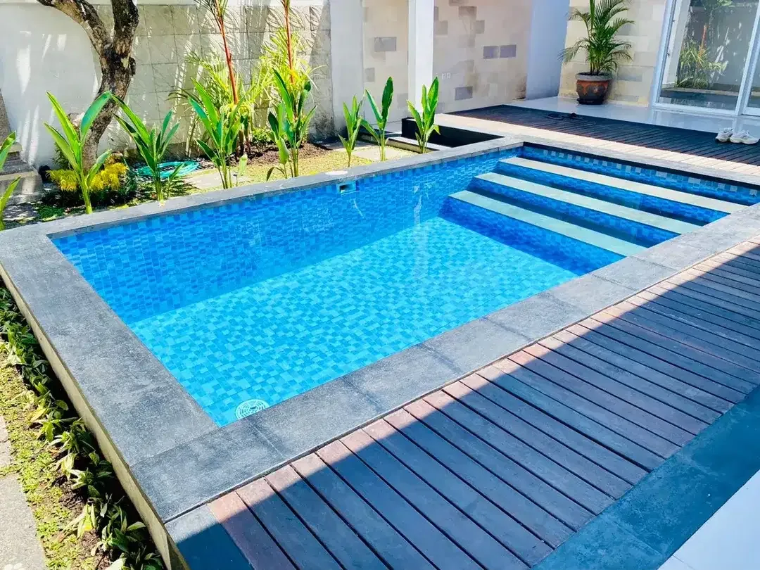 SANUR BEACHSIDE BRAND NEW DESIGNED VILLA OFFERS THE PERFECT BLEND OF MODERN COMFORT AND TROPICAL LIVING - Image 9 of 10