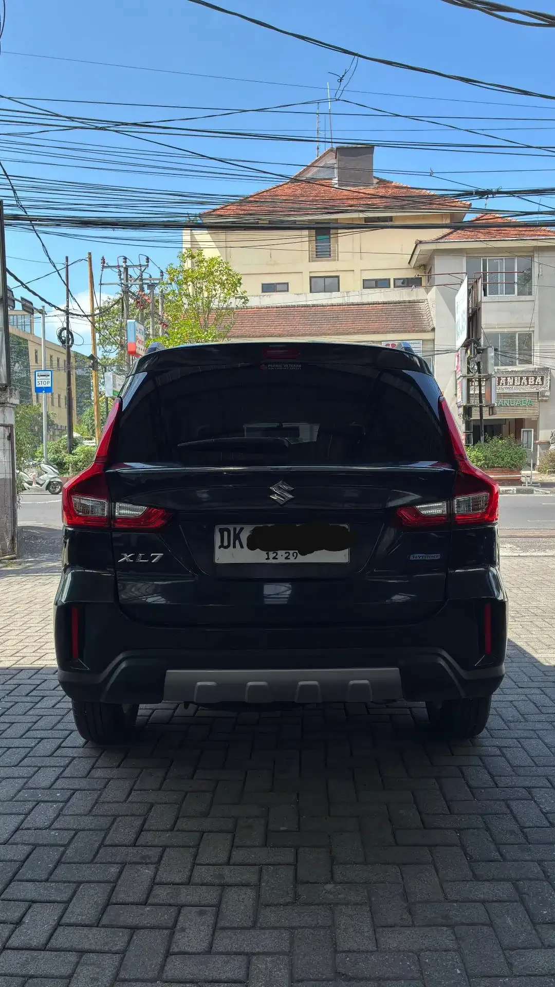 Suzuki XL 7 Beta hybrid'24 hitam met matic - Image 6 of 10