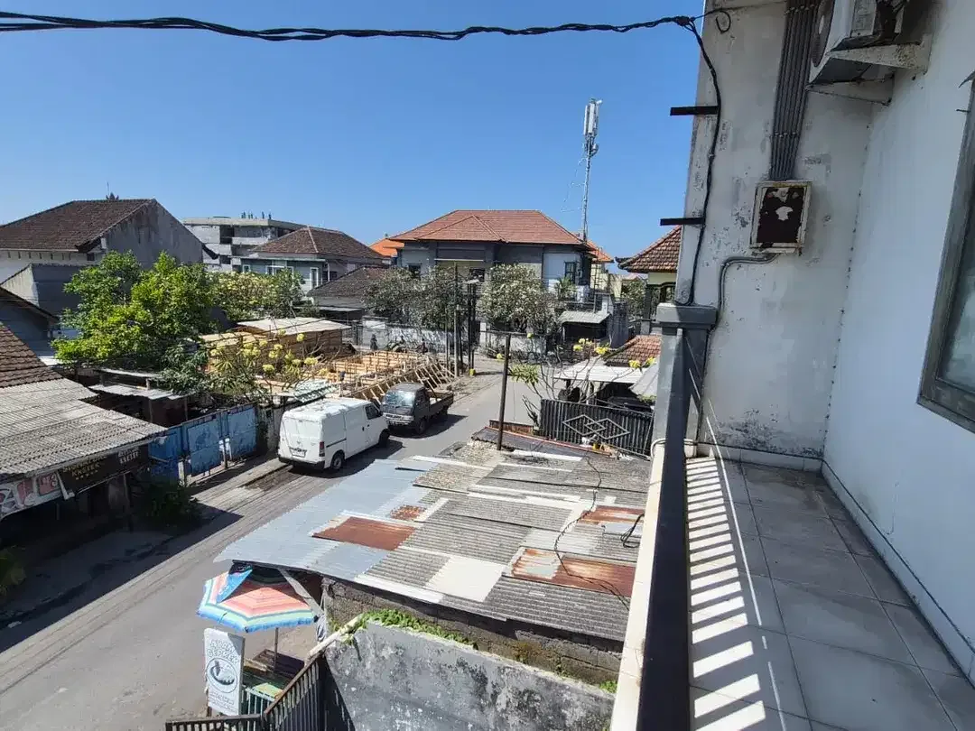 Freehold - Prime Commercial Ideal for Business & Investment in Renon, Bali - Image 6 of 10