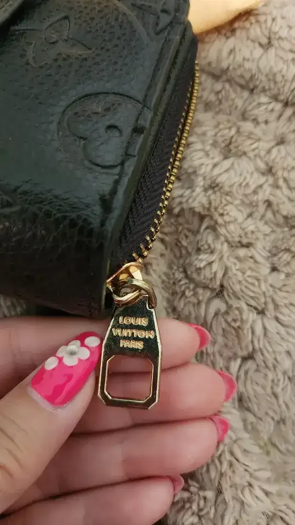 Dompet Lipat Kulit Hitam L v - Image 3 of 9