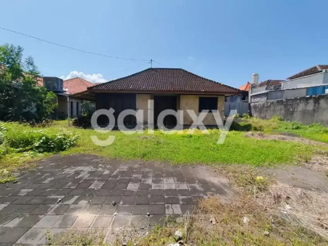 TANAH BONUS BANGUNAN STRATEGIS DI DEWI SARTIKA TUBAN BADUNG, BALI - Image 1 of 5