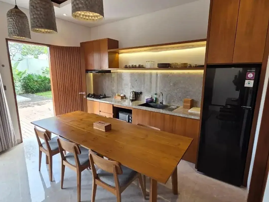 MODERN VILLA TAMAN SEMINYAK SUITES - Image 5 of 10
