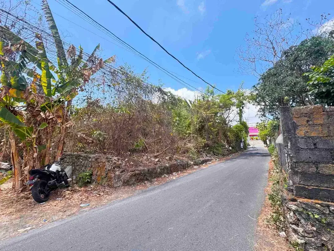 Jual Tanah 4 are/ 400m² Dekat Jl Utama Maya Loka Nusa Dua area Komersil aktive untuk investasi.id - Image 1 of 10