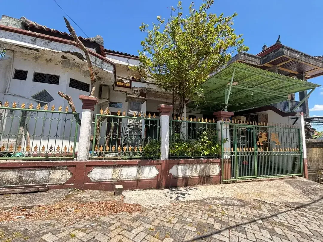 Dijual Rumah 2 Lantai Di Lokasi Yang Sangat Strategis Di Denpasar Utara - Image 1 of 1