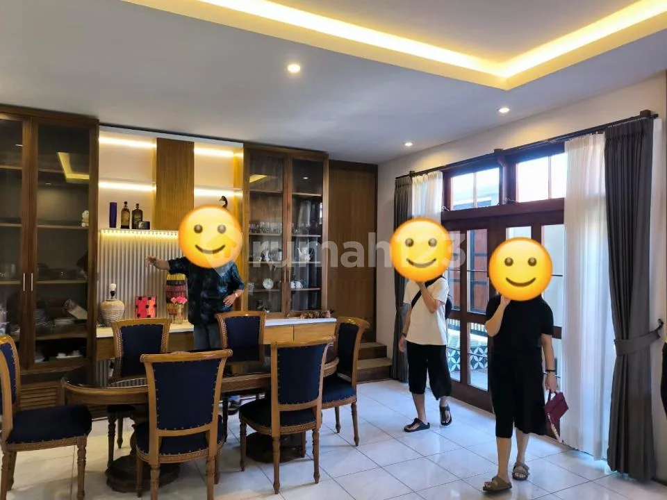 Disewakan Luxury Rumah Premium Lingkungan Sejuk Dekat Pariwisata - Image 4 of 4