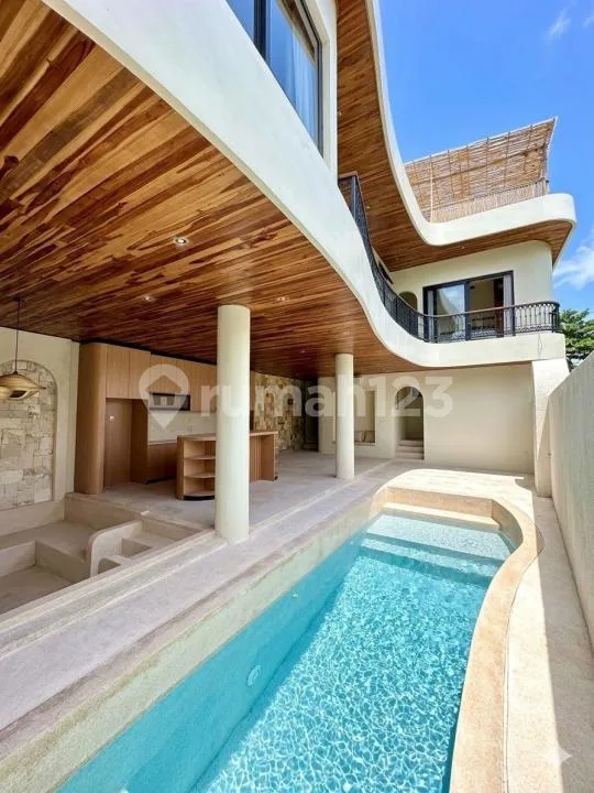Villa Baru 2 Lantai Full Furnished Pool View Sawah Alam Beraban - Image 3 of 4