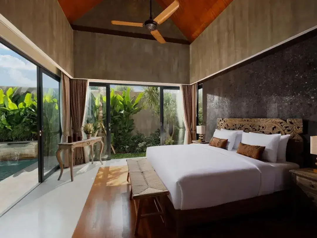 FOR SALE LUXURY VILLA CLOSE TO CANGGU BEACH - Image 10 of 10