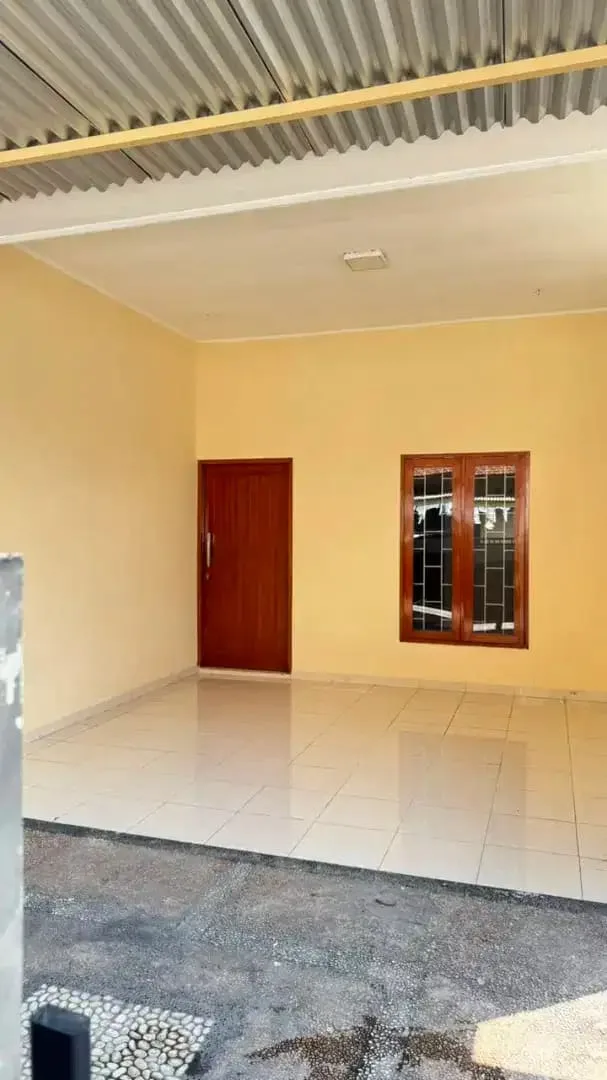 Dikontrakkan Rumah di area Denpasar - Image 7 of 10
