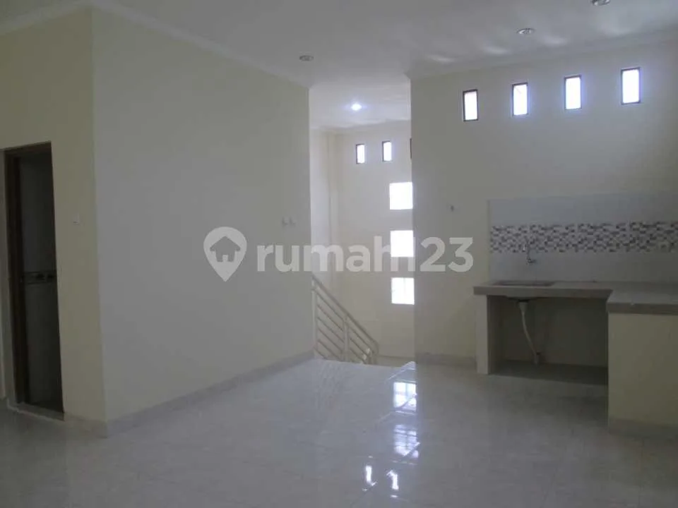Ruko, 2 Lantai, Dekat Universitas di Tukad Pakerisan - Image 4 of 4