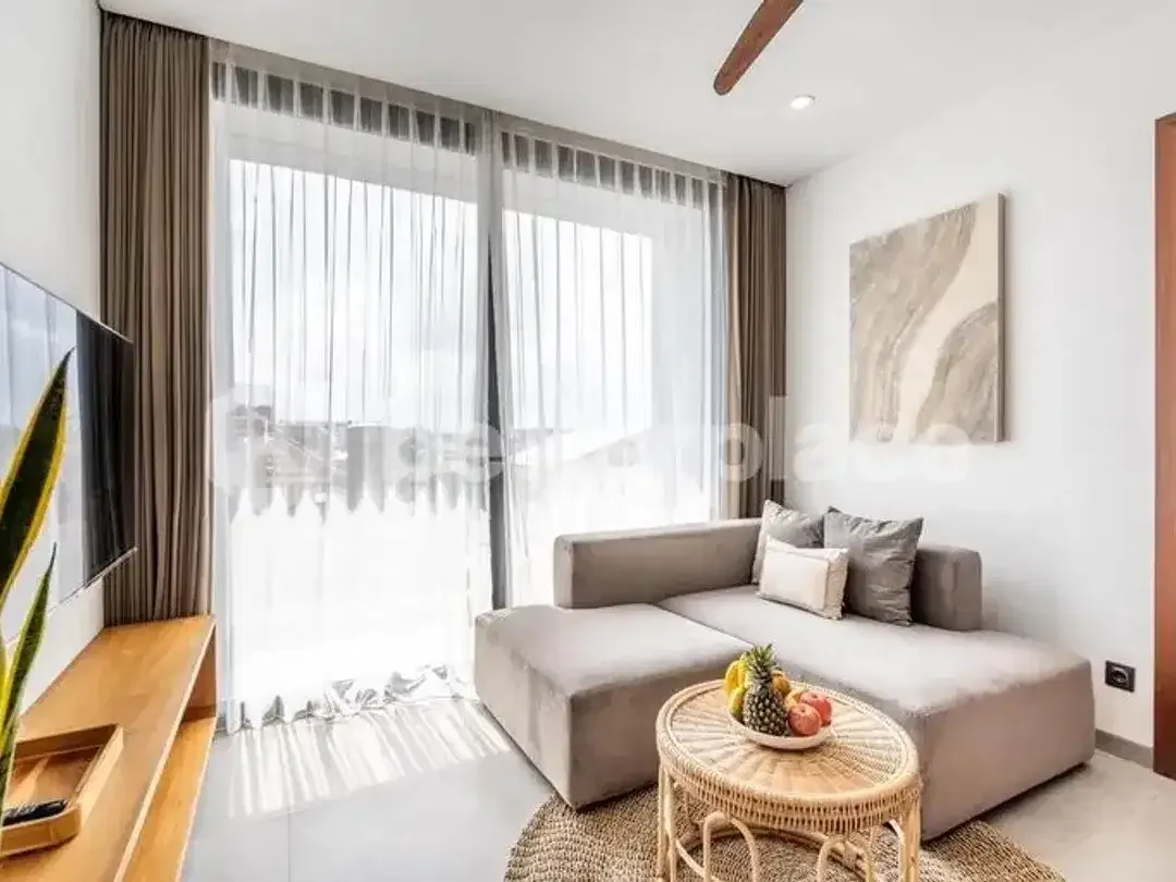 Modern 2 Bedroom Apartment in Batu Bolong, Canggu - Image 9 of 10