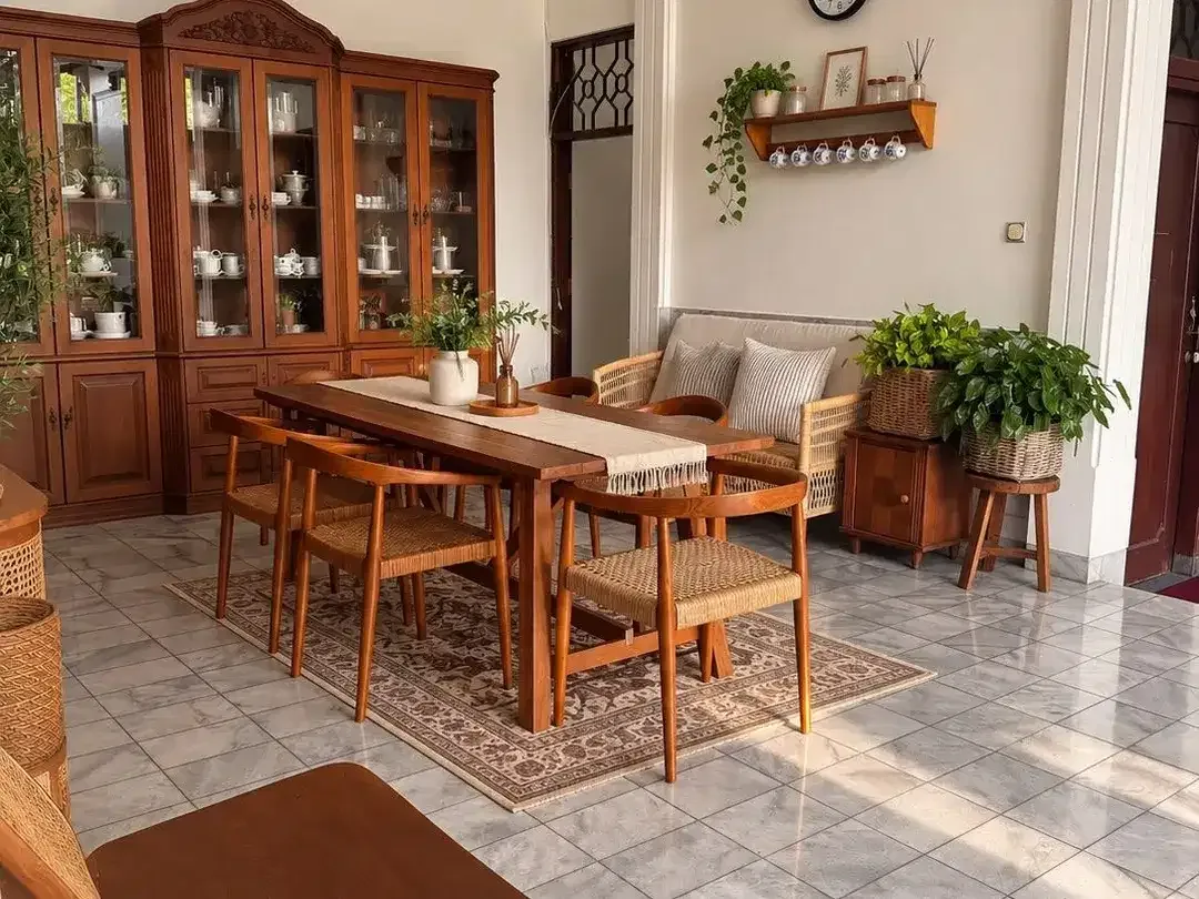 RUMAH 6 KAMAR TIDUR DIJUAL AREA TEUKU UMAR DENPASAR - Image 3 of 6