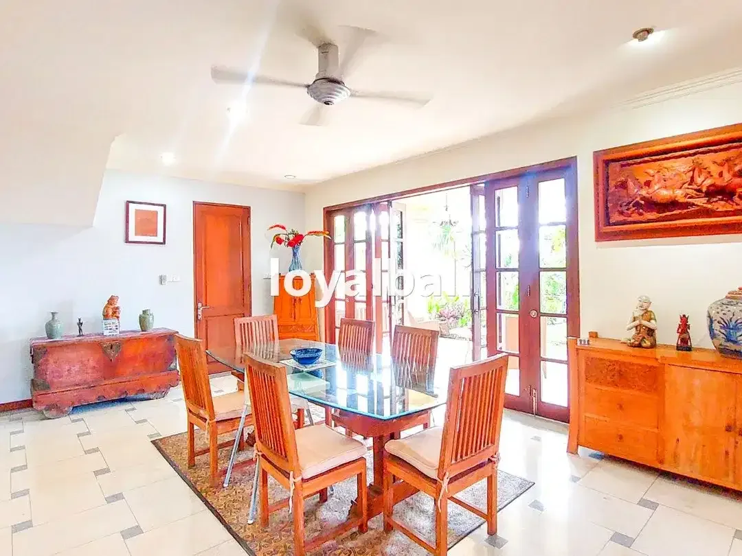 Villa, Villa 3 Kamar Tidur dengan Pemandangan Teluk di Jimbaran, Badung, Bali - Image 5 of 10