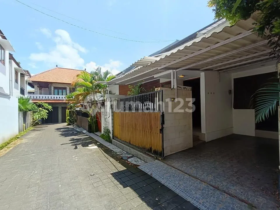 Rumah 1 Lantai di Bukit Jimbaran Dekat Gwk - Image 1 of 4