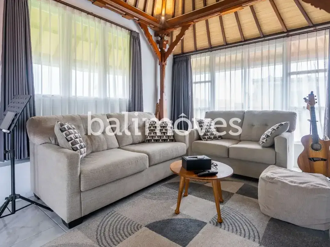 Dijual Villa 3 Kamar Tidur dengan Tanah yang Luas di Sanur - Image 4 of 10