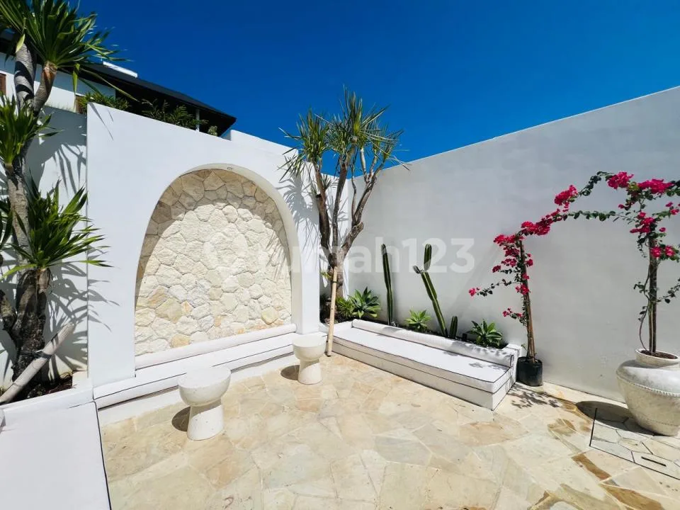 Ready For Rent Investment Brand New Villa 3 Bedrooms In Ungasan - Image 2 of 4