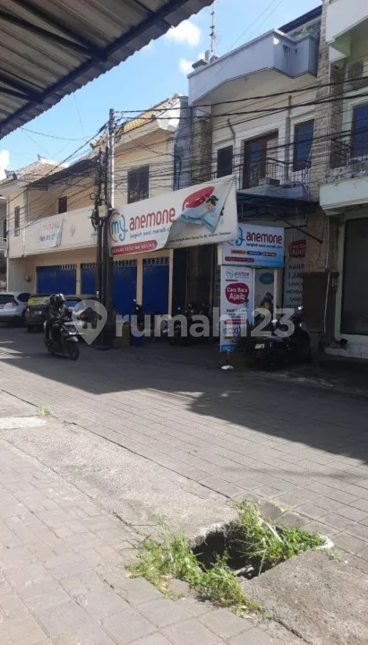 Ruko 3 Lantai Di Komplek Pertokoaan Sesetan Jl - Image 4 of 4