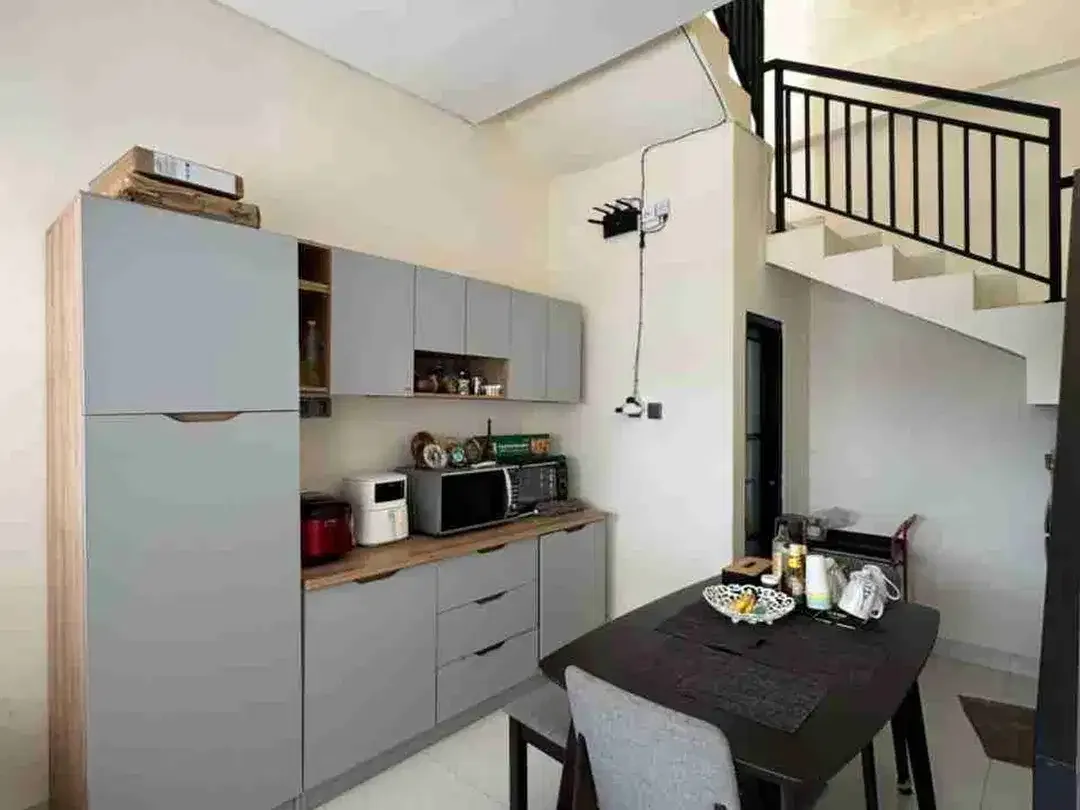 RUMAH READY UNIT  3 KAMAR TIDUR DEKAT SANUR & RENON FULLY FURNISHED - Image 5 of 9