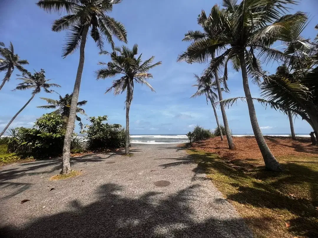 Prime Beachfront Land di Belong beach - Image 6 of 10
