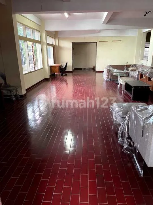 Ruko 3 Lantai Di Jl Utama Gajah Mada Tabanan Mnk - Image 4 of 4