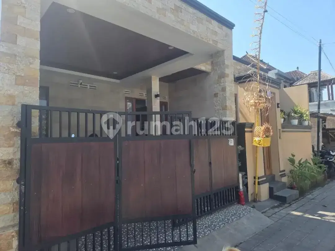 Rumah Minimalis Modern Semi Villa Area Terminal Batubulan - Image 1 of 7