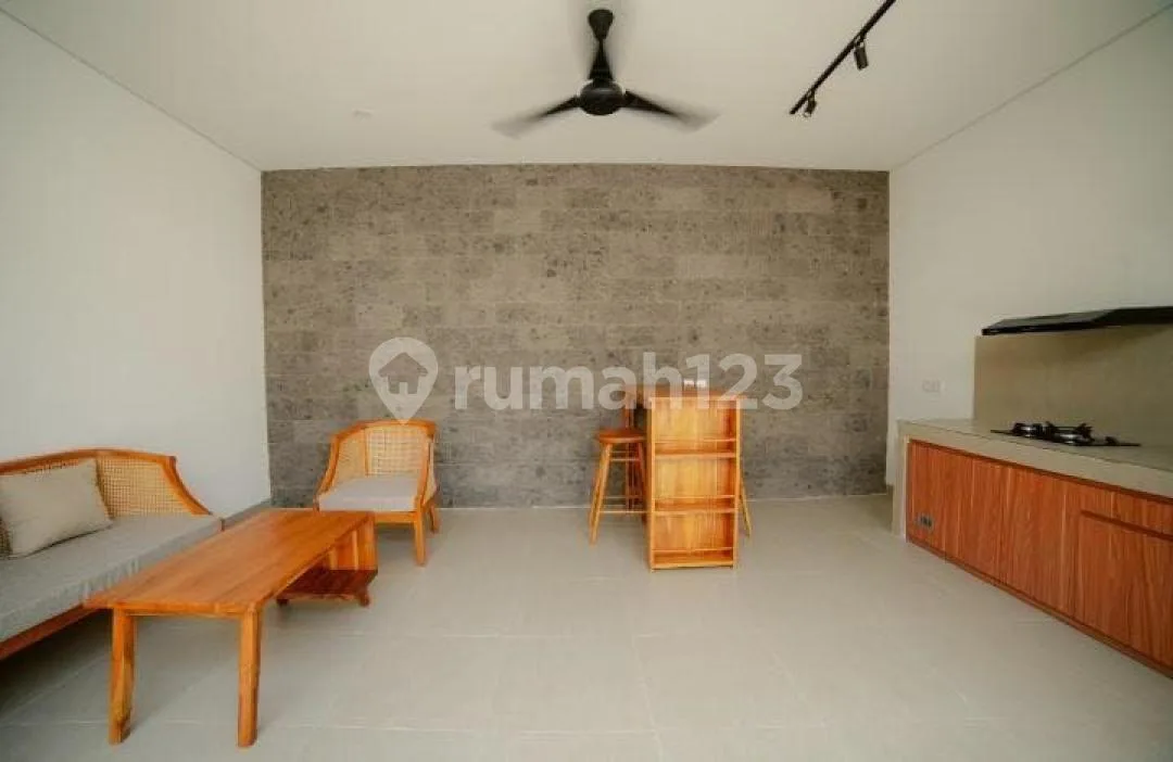 Charming 2 Bedroom One-Storey Semi-Furnished Villa In Sanur Kauh With Pool - Image 2 of 4