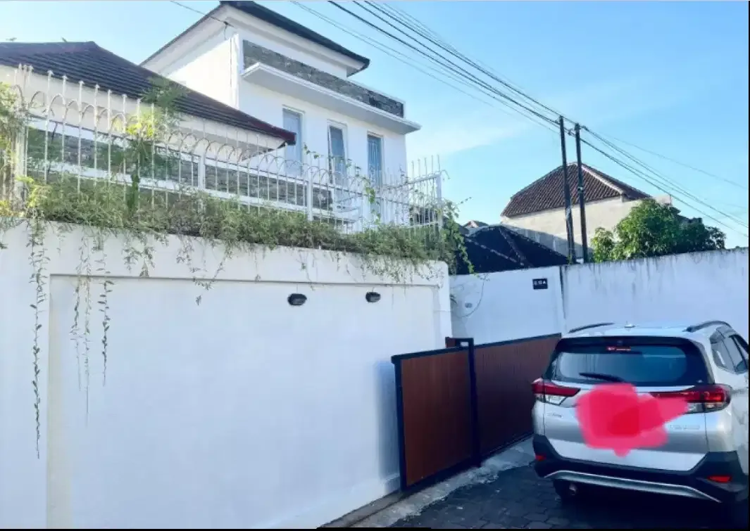 Villa baru dan bagus 2 lantai di ungasan - Image 1 of 10