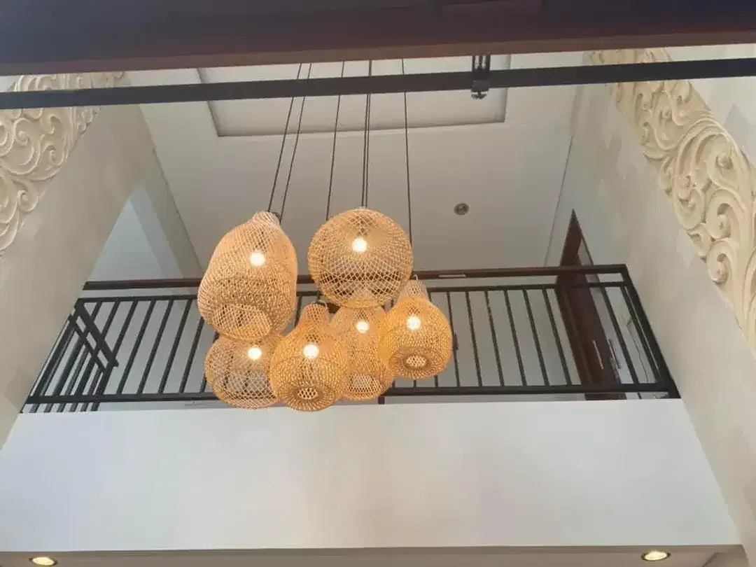 READY VILLA 3BR BIG POOL SANGAT TENANG LOKASI STARTEGIS DI UMALAS - Image 6 of 10