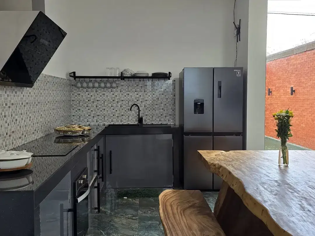 Freehold - Charming Villa with Rice Field Views Near Cemagi Beach - Image 7 of 10