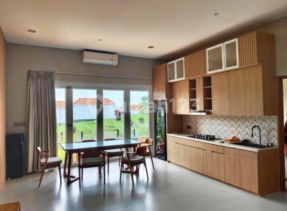 Villa Rice Field View In Padonan Canggu - Image 3 of 4