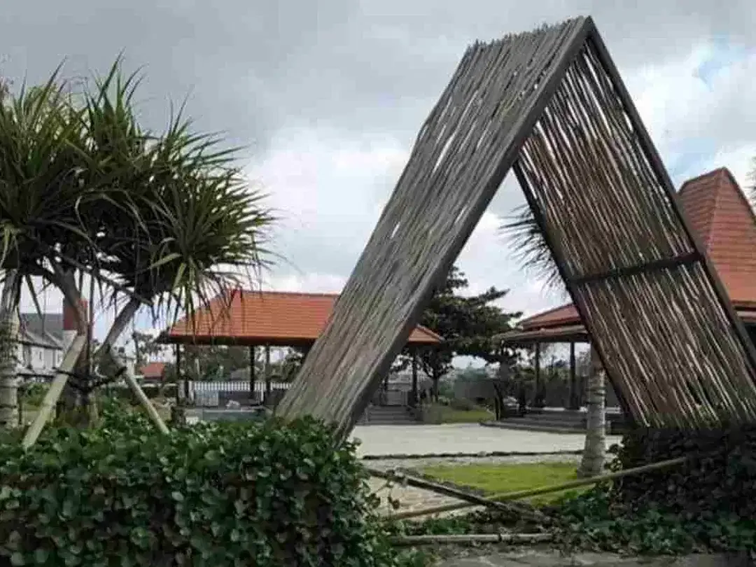 dijual tanah 10.600 m² IDR 3 milyar  per are beach front batu Belig Seminyak Badung Bali - Image 10 of 10