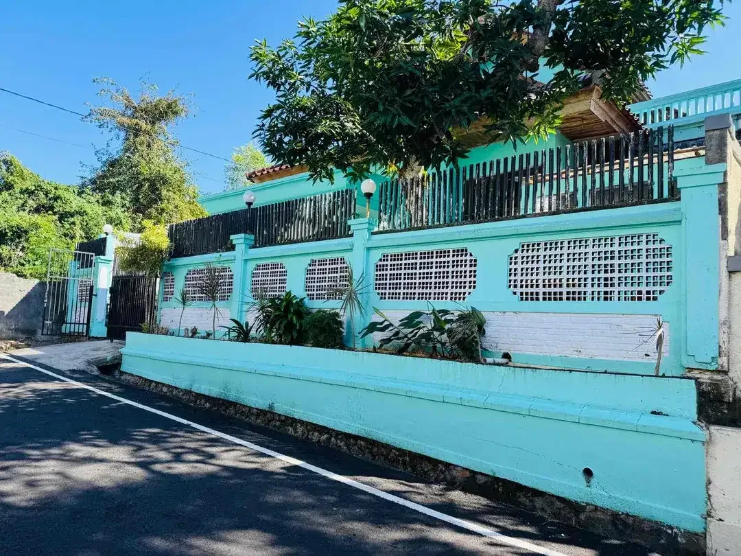 Rumah Area PREMIUM One Gate System di Siligita Nusa Dua - Image 1 of 10