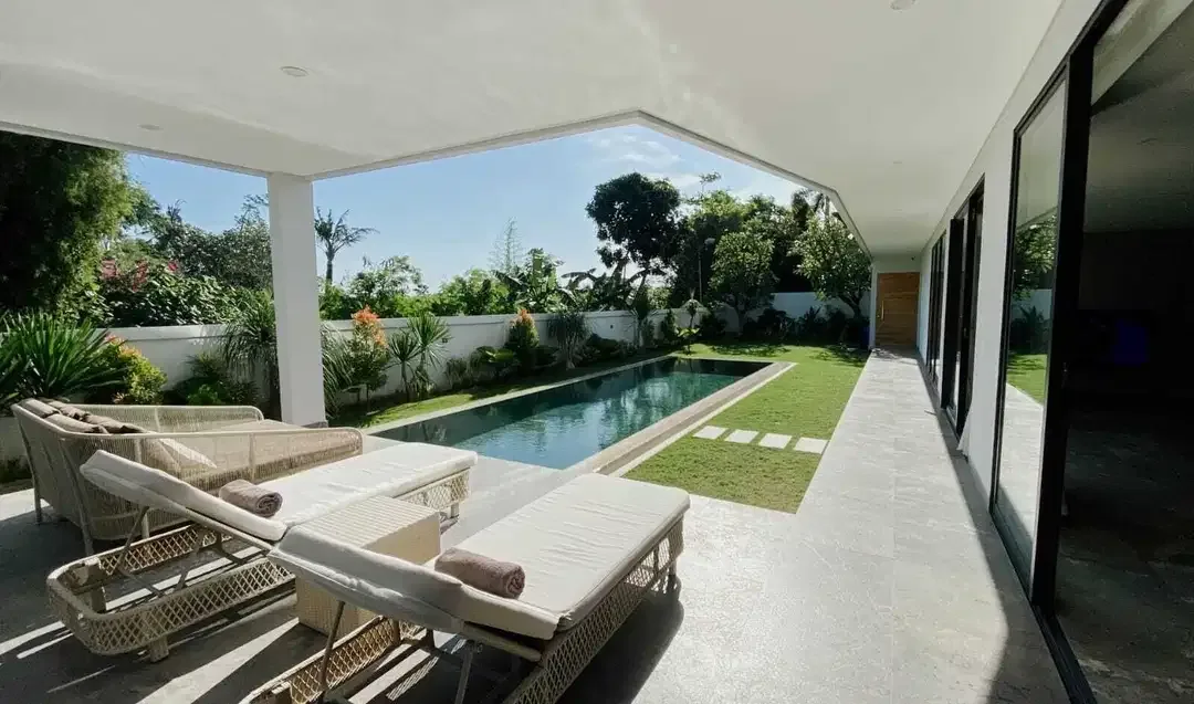 DIJUAL/DISEWAKAN VILLA LUXURY VIEW SAWAH & SUNSET DI PERERENAN - Image 4 of 10