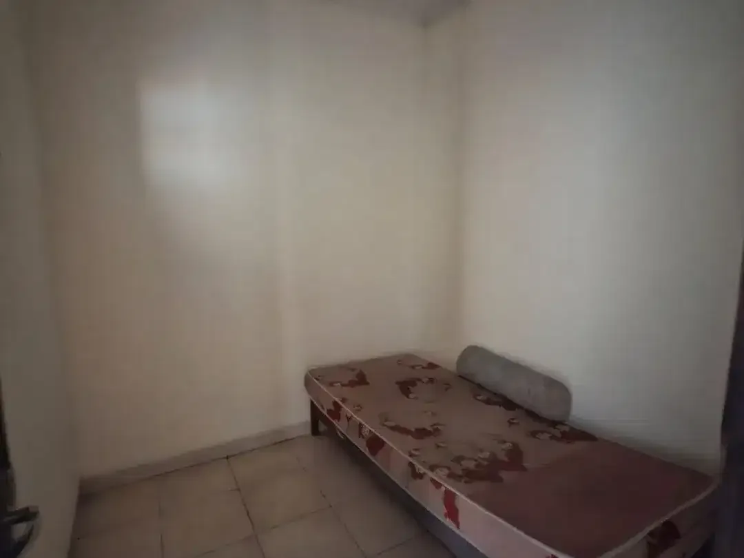 Dijual dan Disewakan Ruko 3 Lantai di Raya Puputan Renon - Image 8 of 10