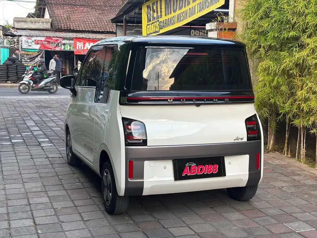 WULING AIR EV LONG RANGE 2022 - B 1013 TNP - Image 6 of 10