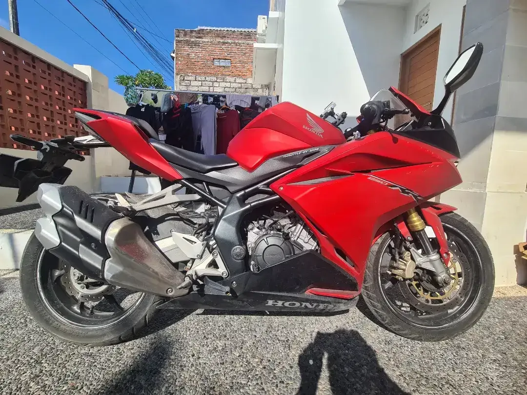 CBR 250 RR ABS matte red - Image 2 of 7