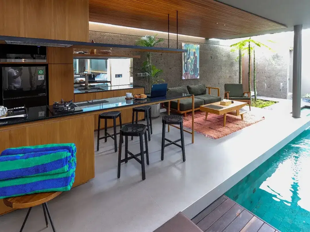 MODERN AND EXCLUSIVE 2 BEDROOM IN CANGGU - Image 3 of 10