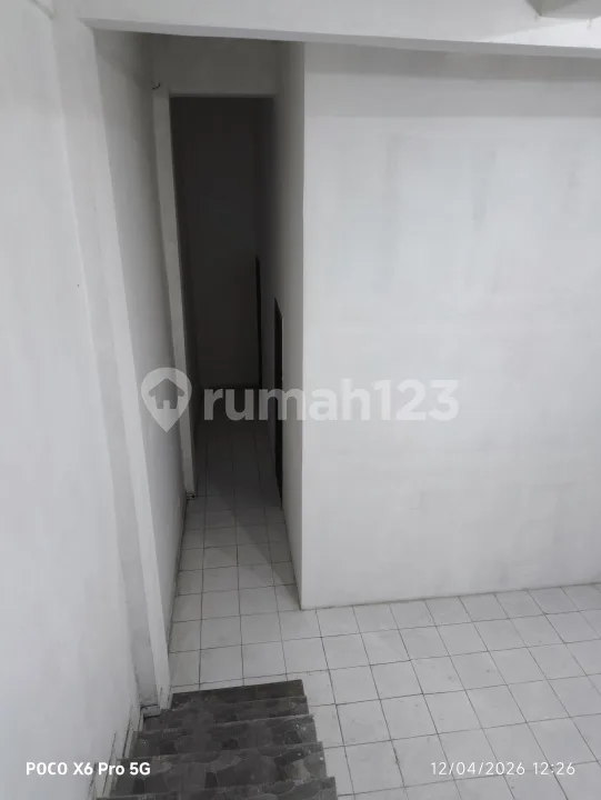Ruko 4 Lantai Dijual Jalan Utama di Tabanan Selemadeg 4 Lantai Bebas Banjir Strategis Cocok Segala Bisnis Usaha - Image 4 of 4