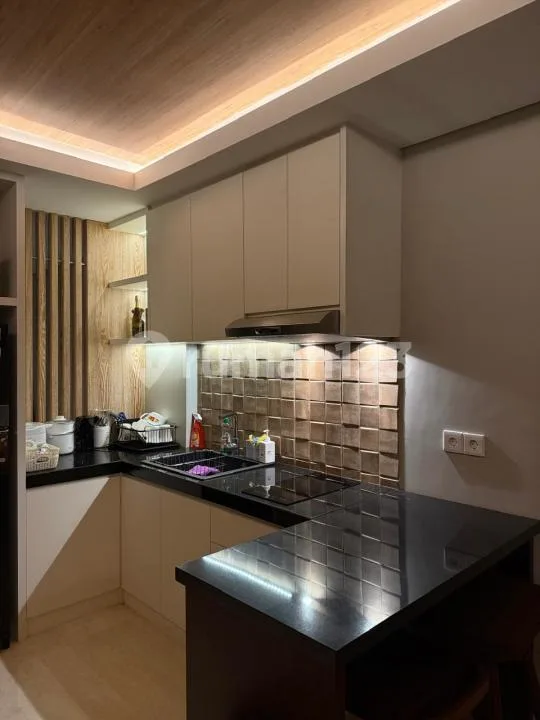 FOR SALE APARTEMEN RESIDENCE BEACHWALK 2BR FULLY FURNISHED DI KUTA - Image 2 of 4